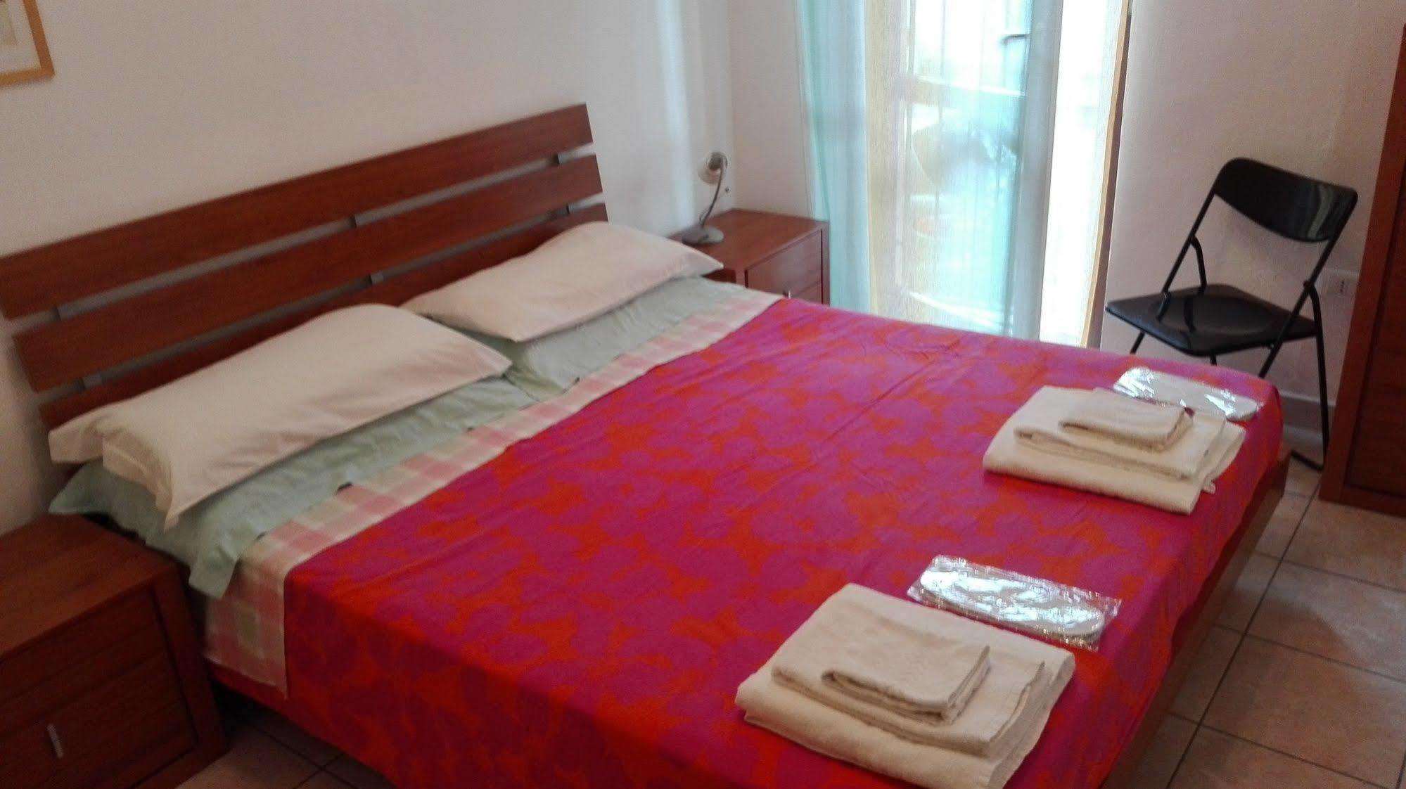 Residence Il Pino Saronno Luaran gambar