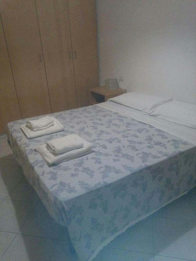 Residence Il Pino Saronno Luaran gambar