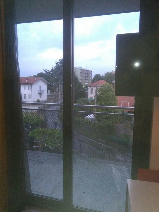 Residence Il Pino Saronno Luaran gambar